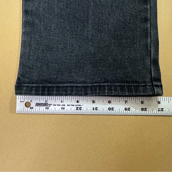 Style and Co Easy Jean 12 Short - Picture 4 of 9